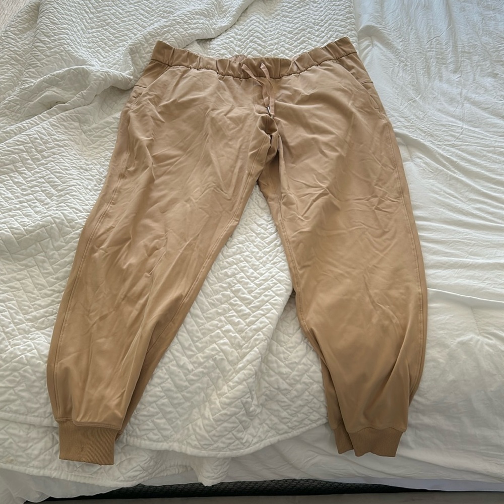 Lululemon joggers.
